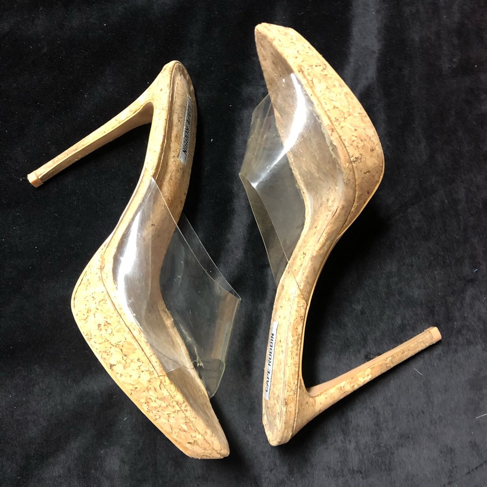 Cape Robbin heels
